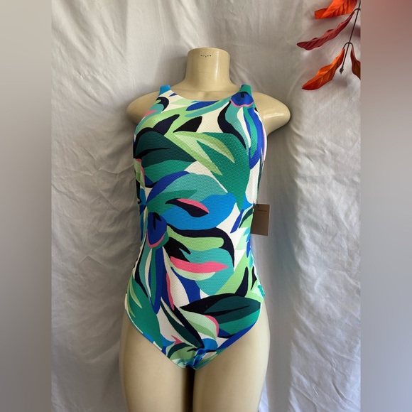 Shade & Shore Other - 💛💚Shade & Shore One Piece Swimsuit - Blue and 💛💚💙Green